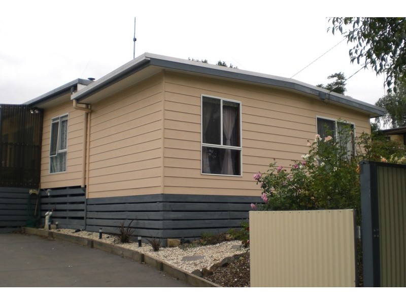 14 Railway Road, Neerim South VIC 3831