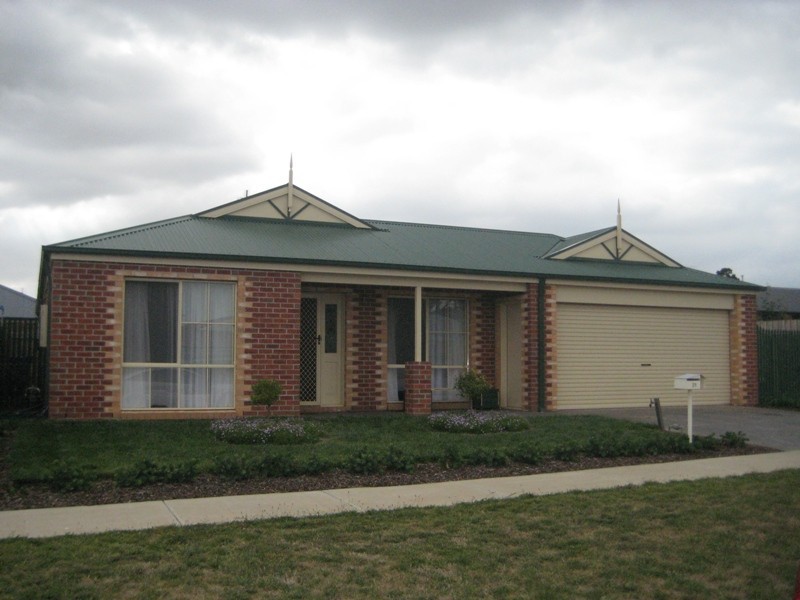 21 Howard Street, Warragul VIC 3820