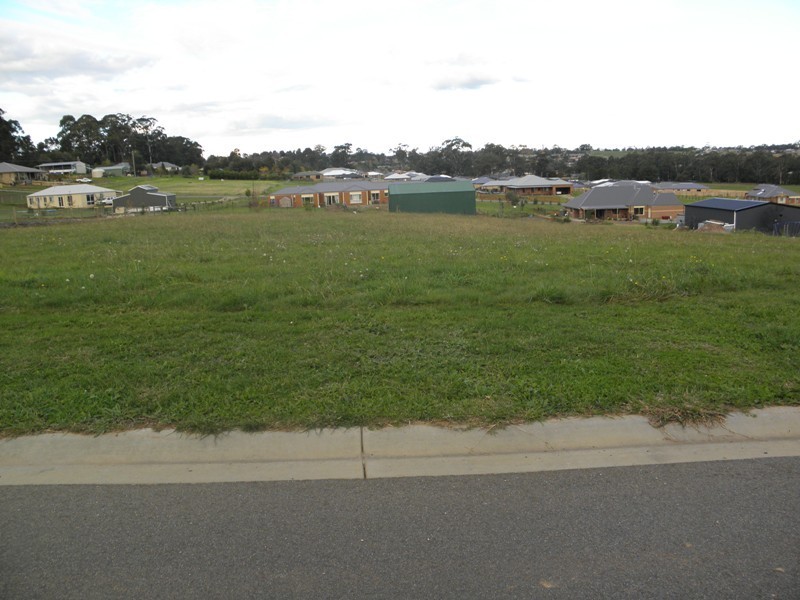 Lot 15, 68 Kamanari Court, Drouin VIC 3818