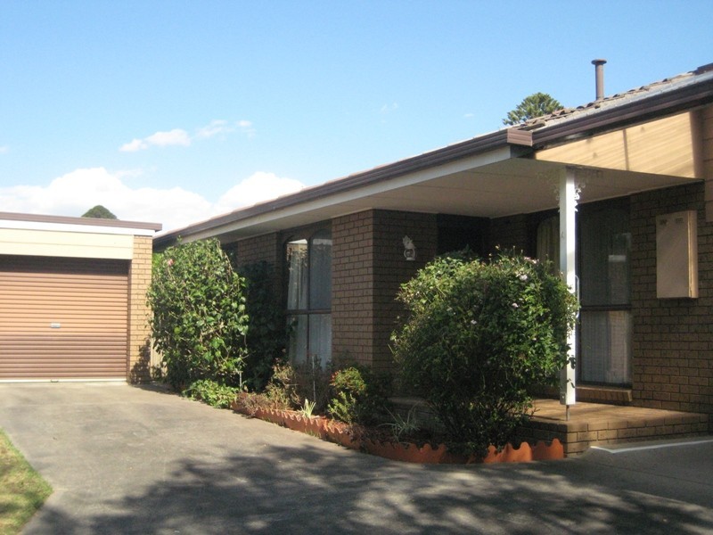 4/32 Young Street, Drouin VIC 3818