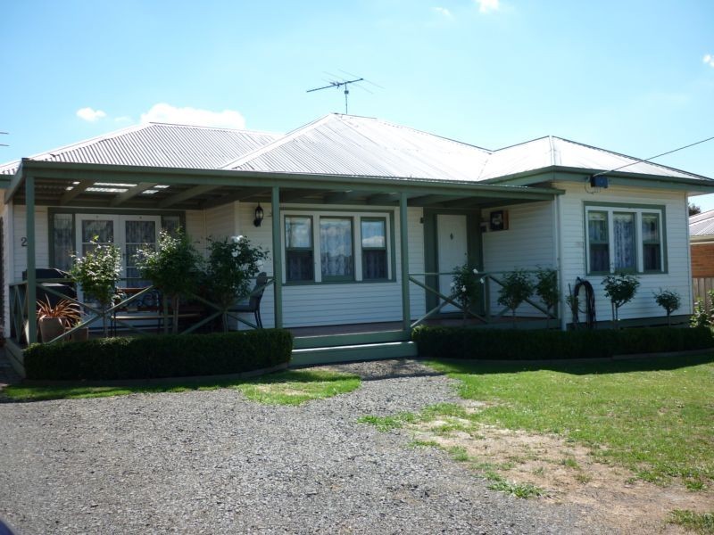 23 Buln Buln Road, Drouin VIC 3818