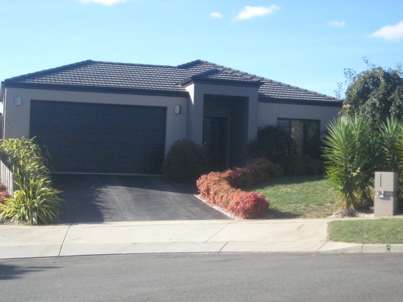 10 Tulip Court, Warragul VIC 3820