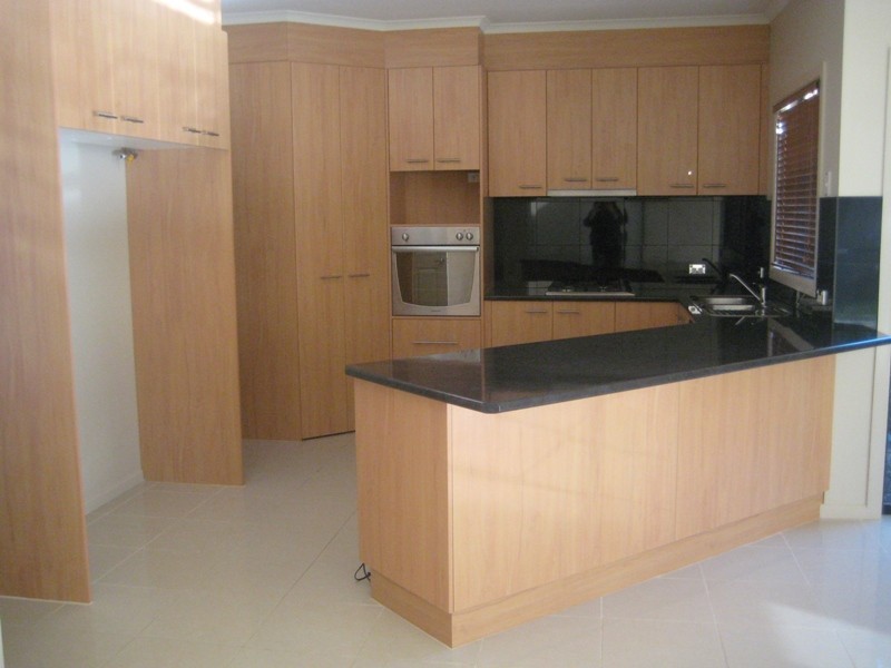 10 Tulip Court, Warragul VIC 3820