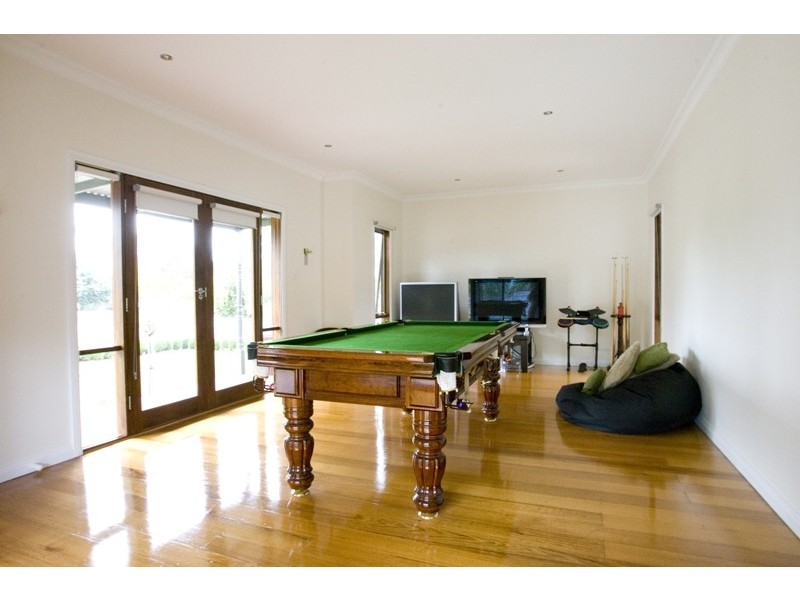 18 Gloucester Place, Warragul VIC 3820