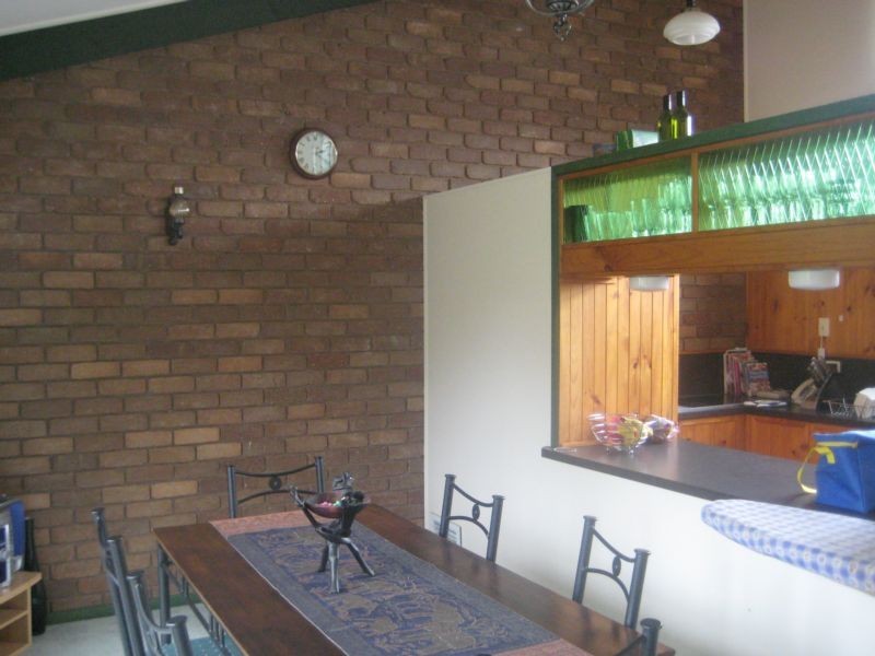 2/12 Sinclair Street, Drouin VIC 3818
