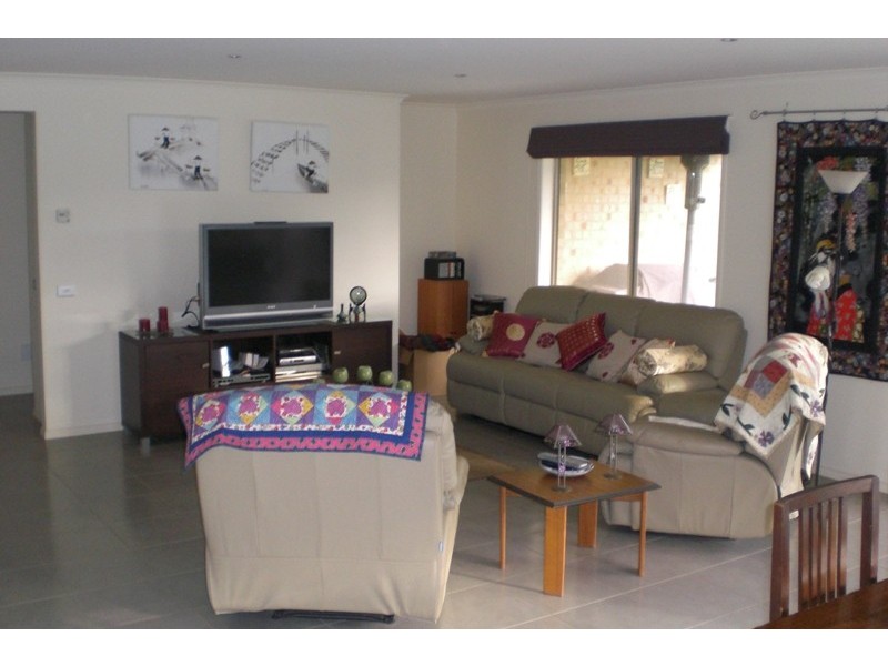 100 Stoddarts Road, Warragul VIC 3820