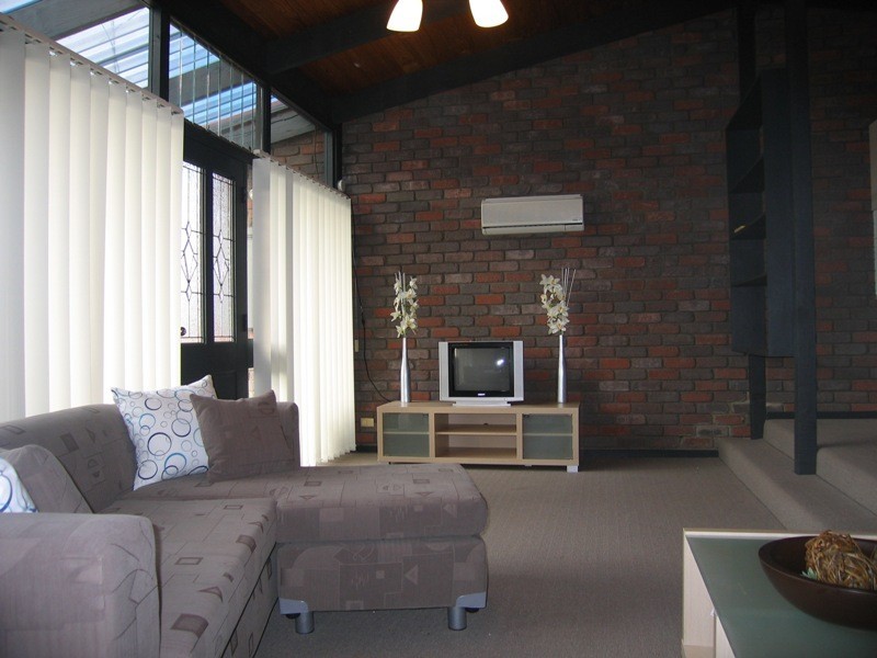 3/20 Archibald Cresent, Warragul VIC 3820