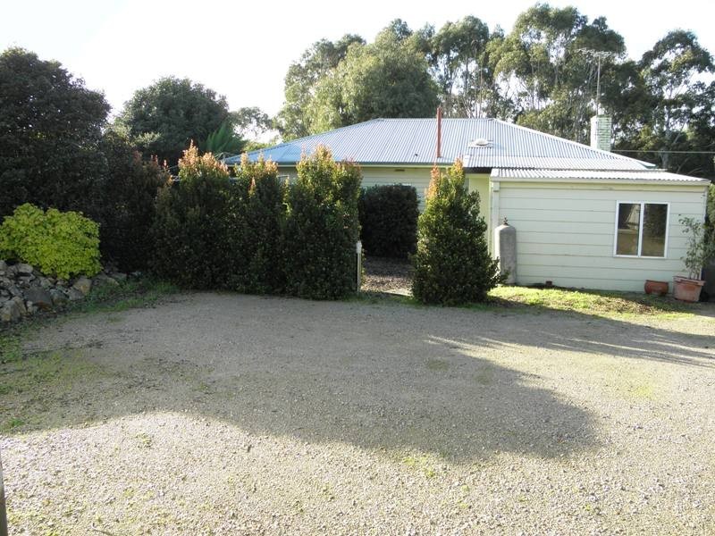 29 Scenic Road, Warragul VIC 3820