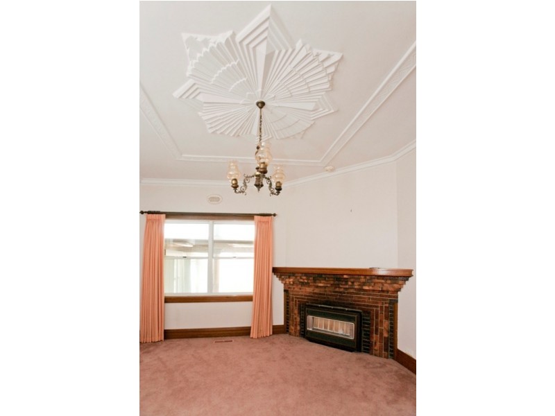 53 Latrobe Street, Warragul VIC 3820