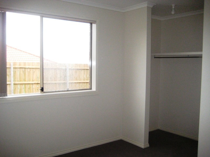 12 Mayfair Drive, Drouin VIC 3818