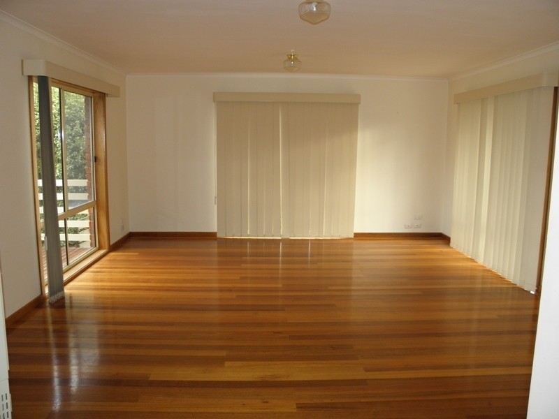 76 North Road, Warragul VIC 3820