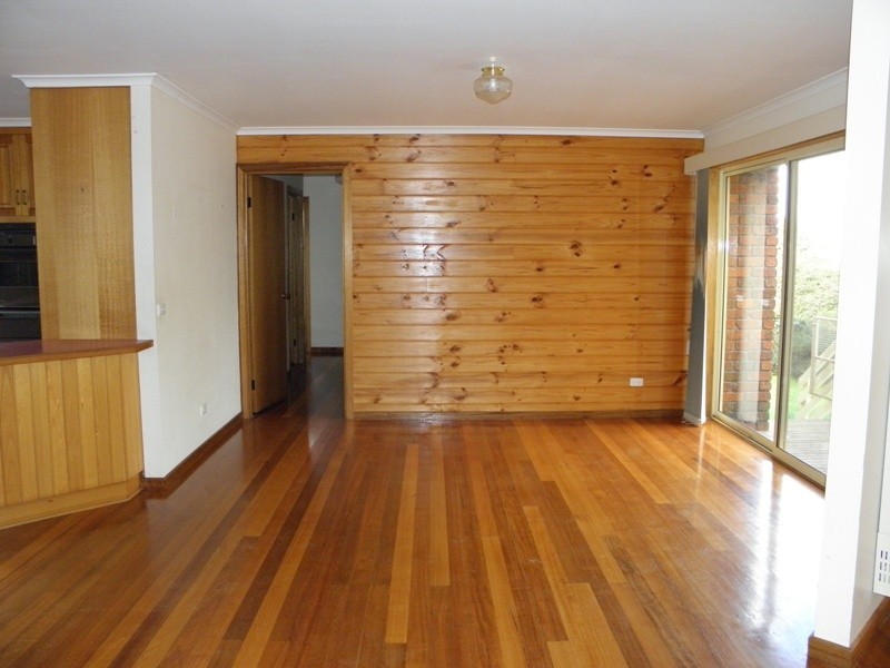 76 North Road, Warragul VIC 3820