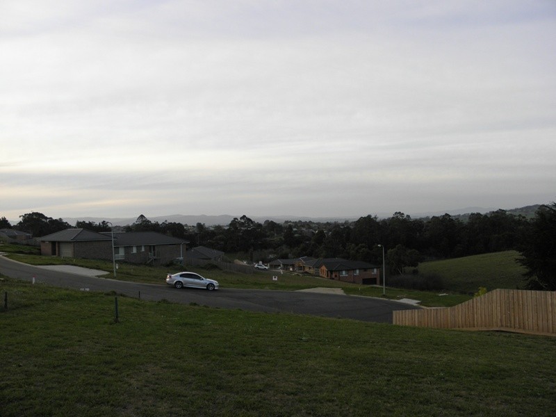 10 Aaron Court, Drouin VIC 3818