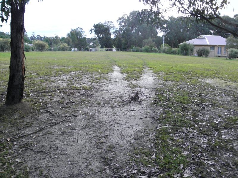 10 Hague Court, Drouin VIC 3818