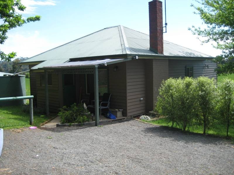 70 Kelly Road, Athlone VIC 3818