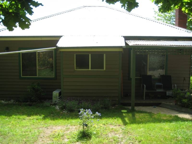 70 Kelly Road, Athlone VIC 3818