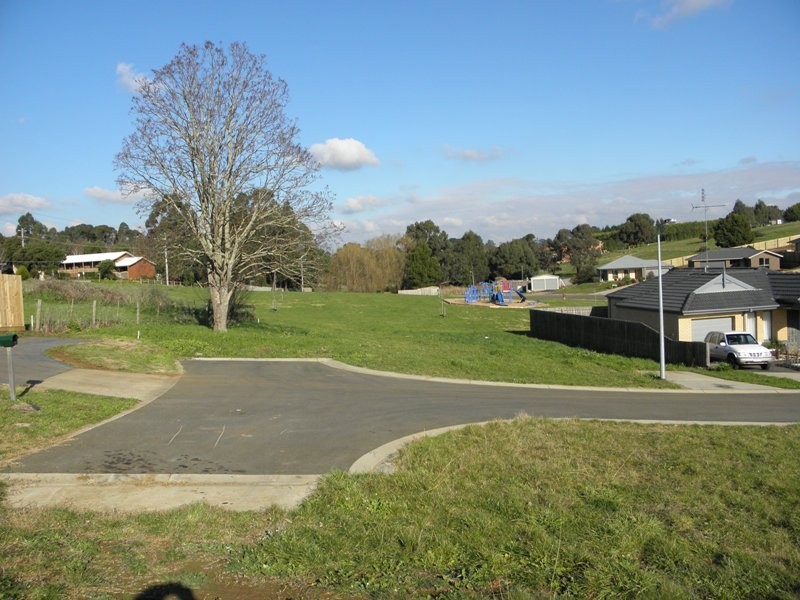 2 Sturt Place, Warragul VIC 3820