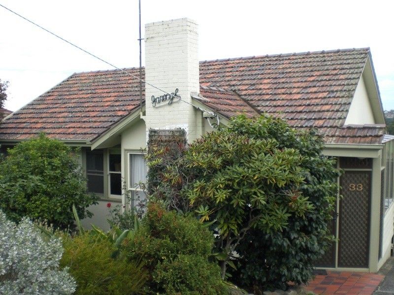 33 Burton Street, Warragul VIC 3820