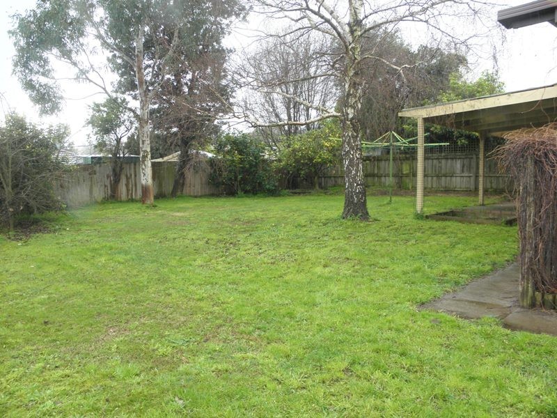 57 Lampard Road, Drouin VIC 3818