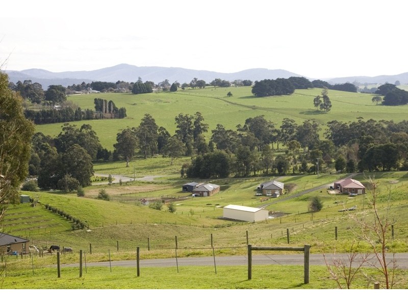 10 Station Street, Neerim South VIC 3831