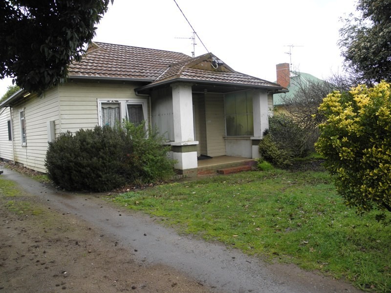 4 Lampards Road, Drouin VIC 3818