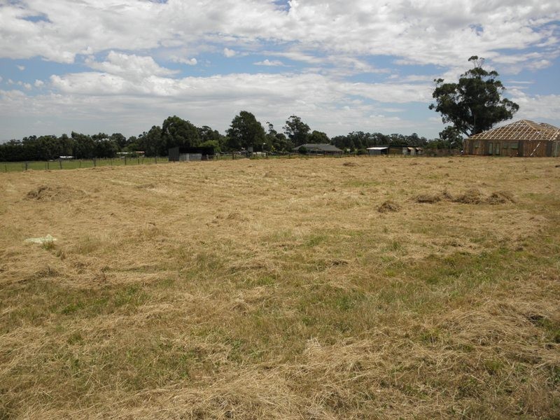 Lot 5,  Oxley Court, Drouin VIC 3818