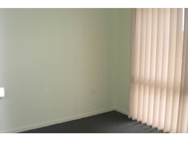 4 Forrest Street, Drouin VIC 3818