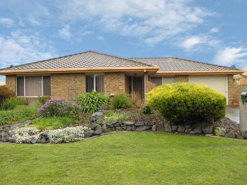 24 Acacia Court, Yarragon VIC 3823