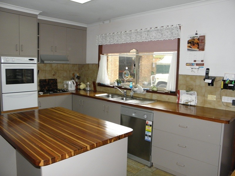 24 Acacia Court, Yarragon VIC 3823