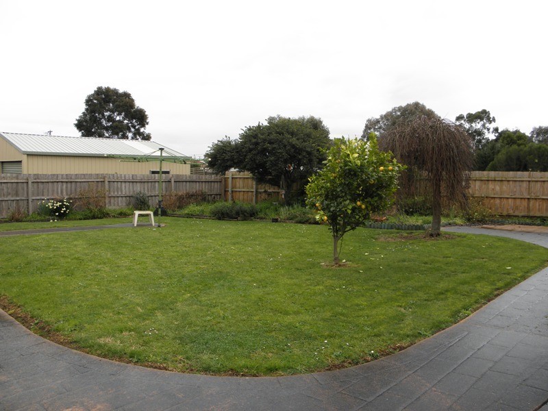 24 Acacia Court, Yarragon VIC 3823