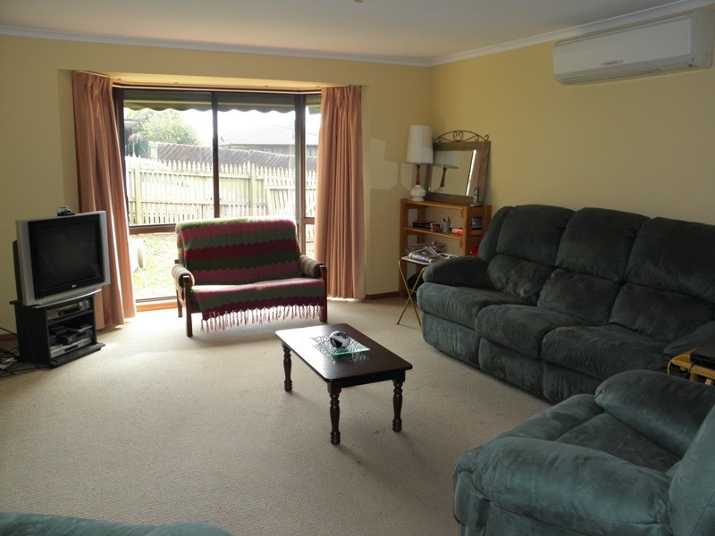 30 Calway Street, Drouin VIC 3818