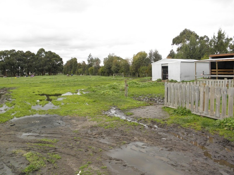 34 Newell Road, Longwarry VIC 3816