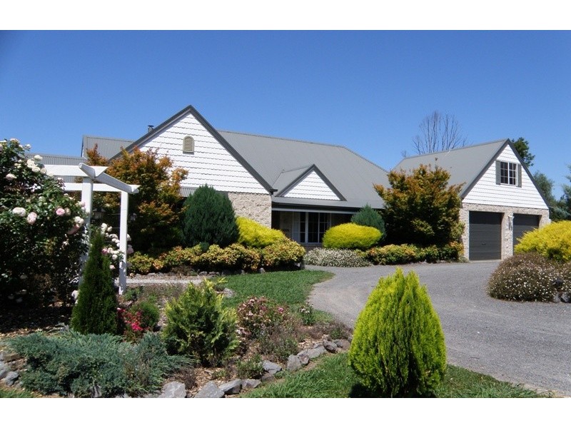 70 Gleesons Road, Jindivick VIC 3818