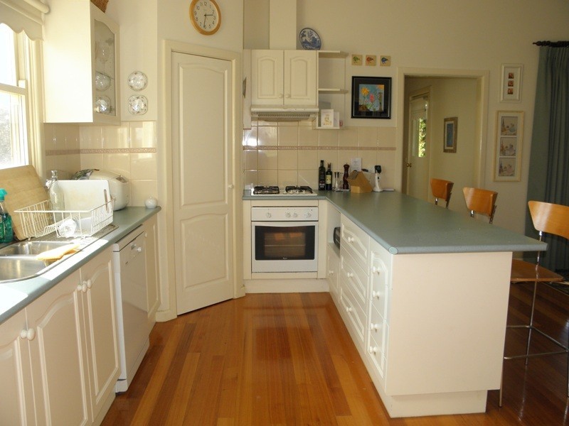 21 Hallyburton Grove, Warragul VIC 3820
