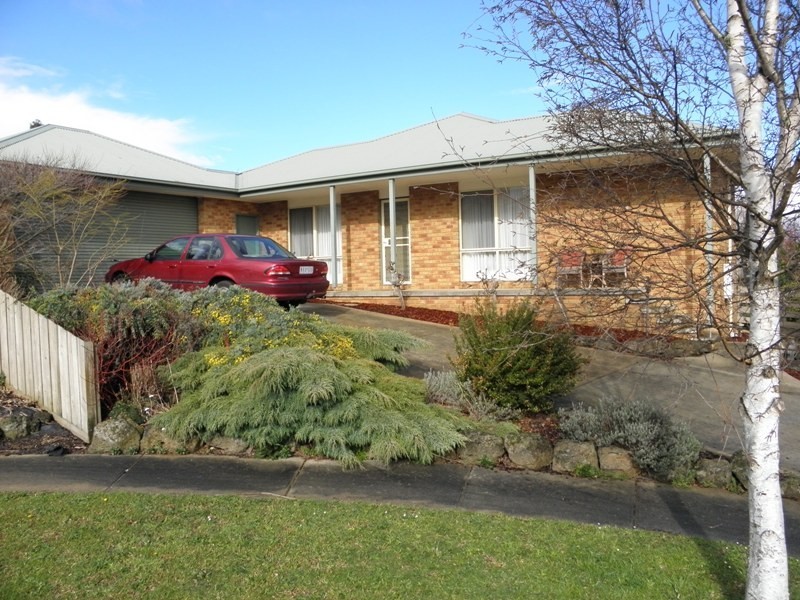 19 Margaret Street, Warragul VIC 3820
