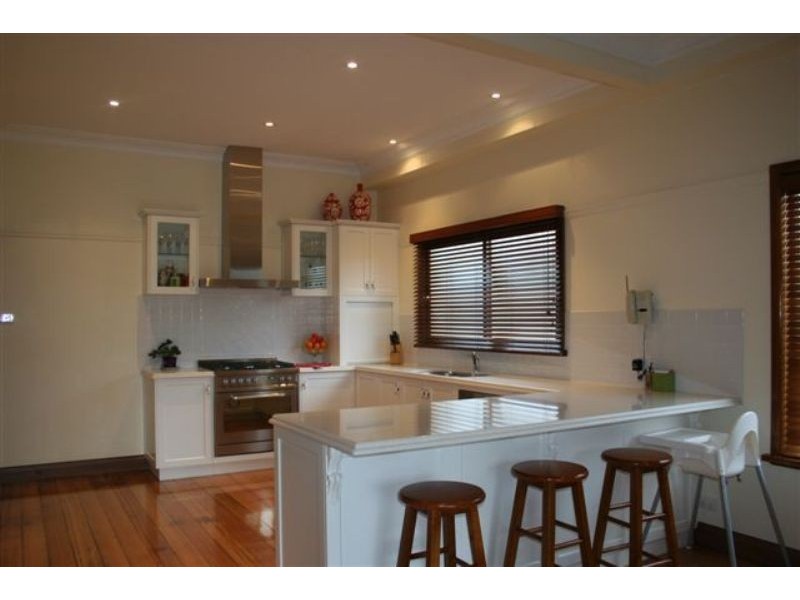 60 Clifford Street, Warragul VIC 3820