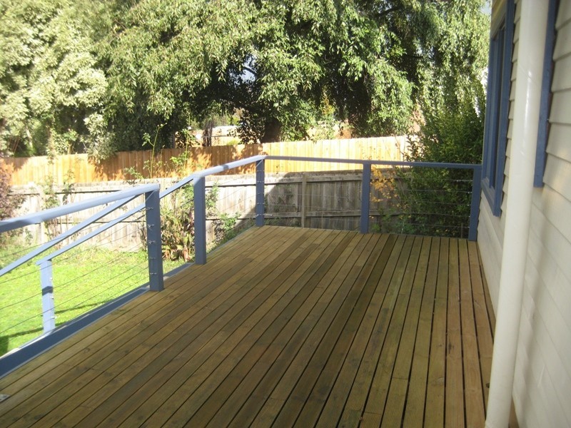 12 Centre Avenue, Warragul VIC 3820