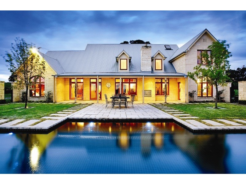 25 Middleton Road, Labertouche VIC 3816