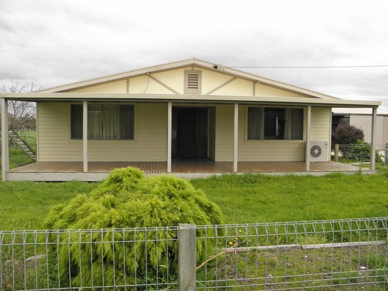 94 Kydd Road, Labertouche VIC 3816