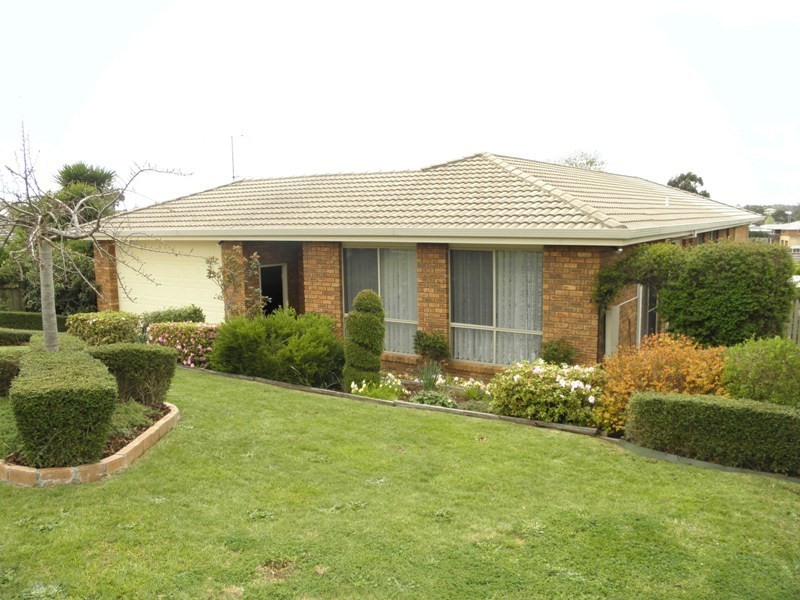 13 Mitchell Court, Warragul VIC 3820