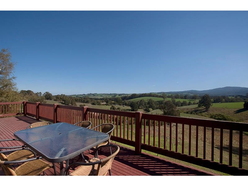 6 Taraview Court, Neerim South VIC 3831