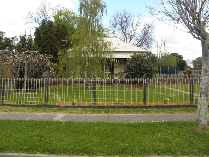 14 Bennett Street, Longwarry VIC 3816
