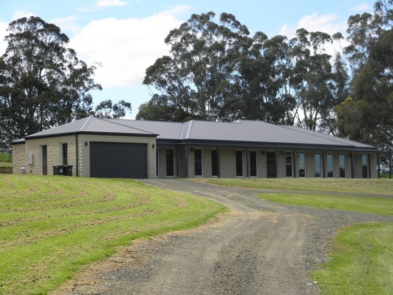 1718 Main Neerim Road, Neerim South VIC 3831