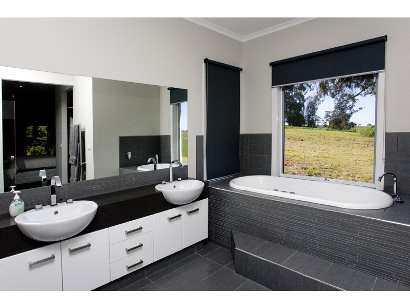 1718 Main Neerim Road, Neerim South VIC 3831