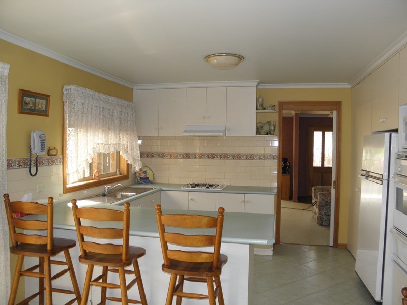 10 Outlook Drive, Drouin VIC 3818