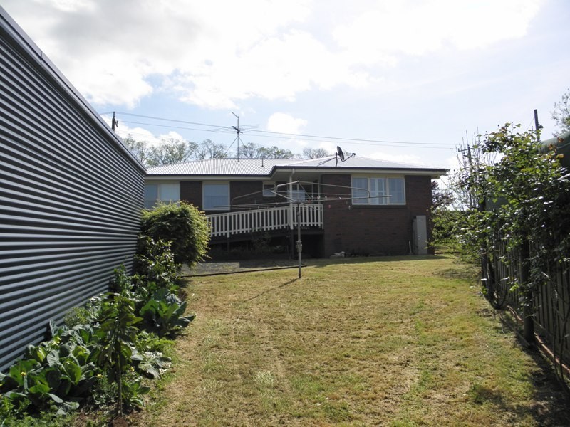 4 Main South Road, Drouin VIC 3818