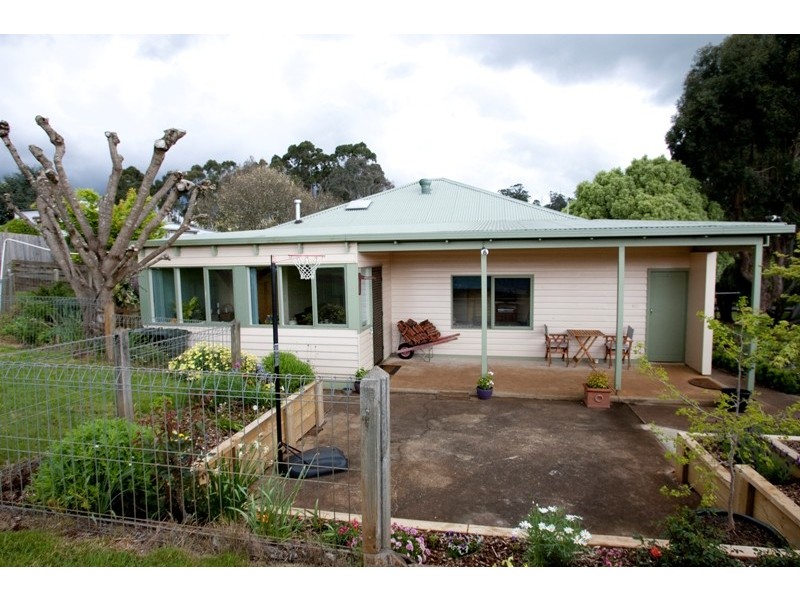 745 Old Sale Road, Brandy Creek VIC 3821