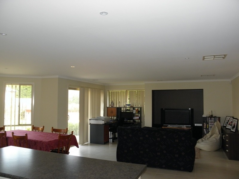 2 Park Vista, Drouin VIC 3818