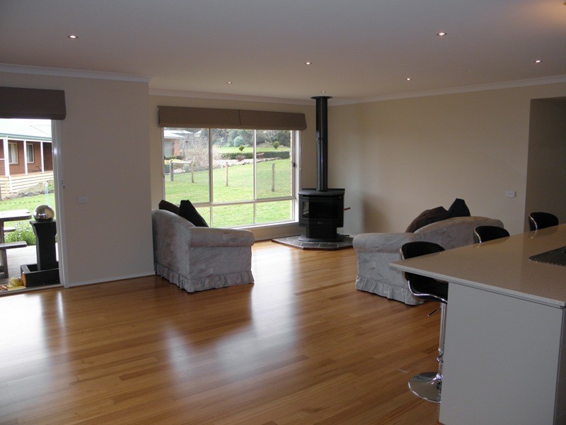 8 Eton Court, Neerim South VIC 3831