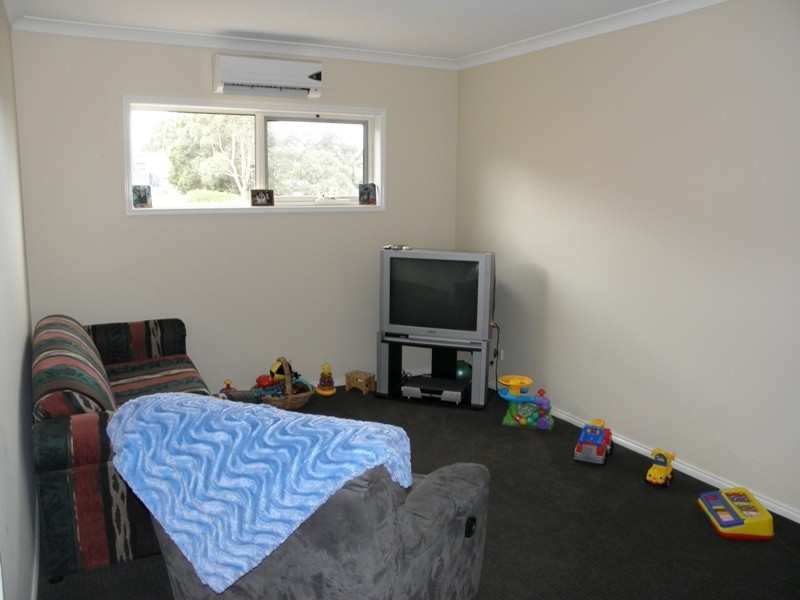 8 Eton Court, Neerim South VIC 3831